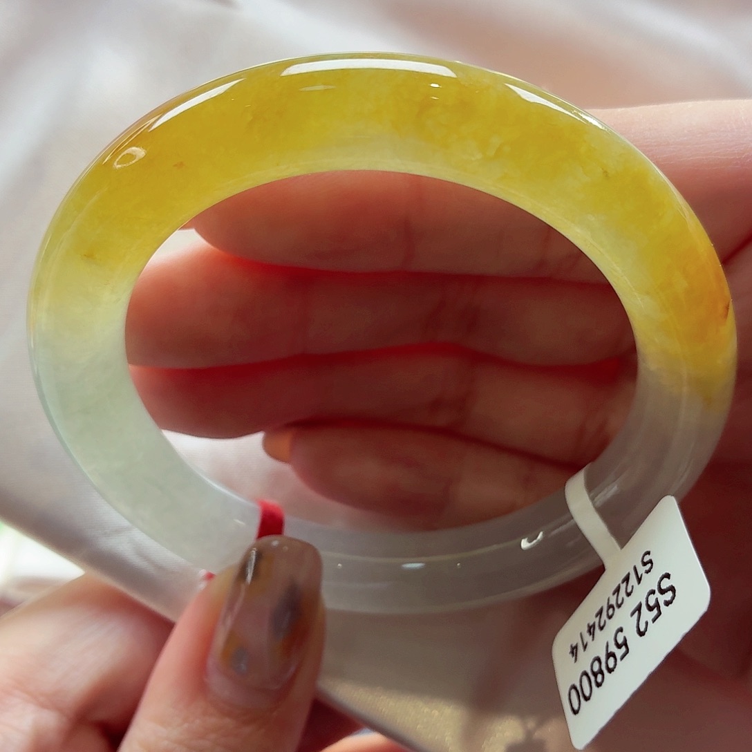 翡翠未镶嵌手镯（圆镯）22（53号）有包容