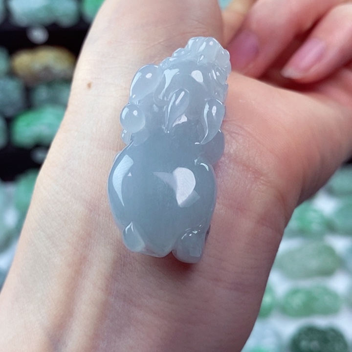 翡翠颈饰未镶嵌天然