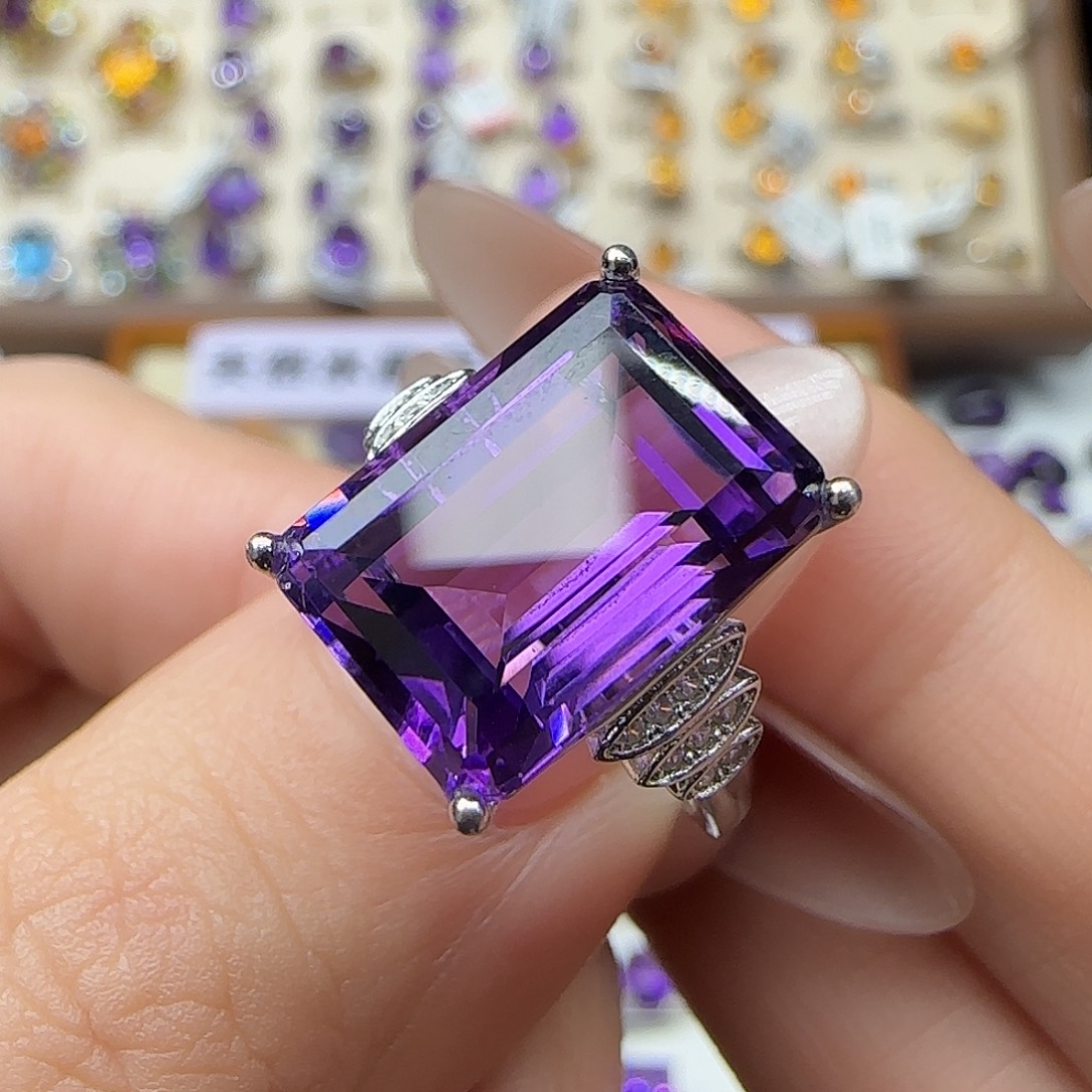 棠***月水晶银S925镶嵌珠宝半成品G 8.6克拉