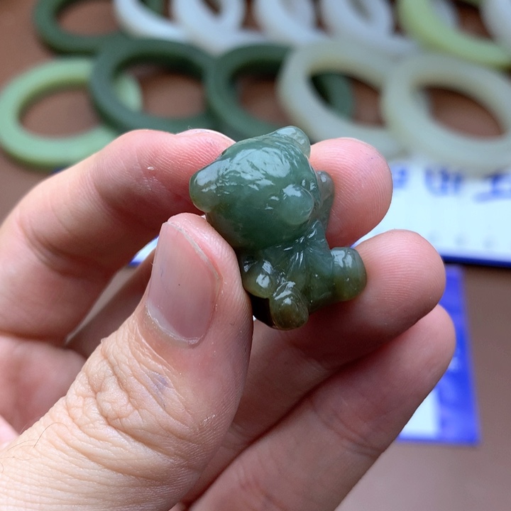 和田玉珠宝半成品未镶嵌