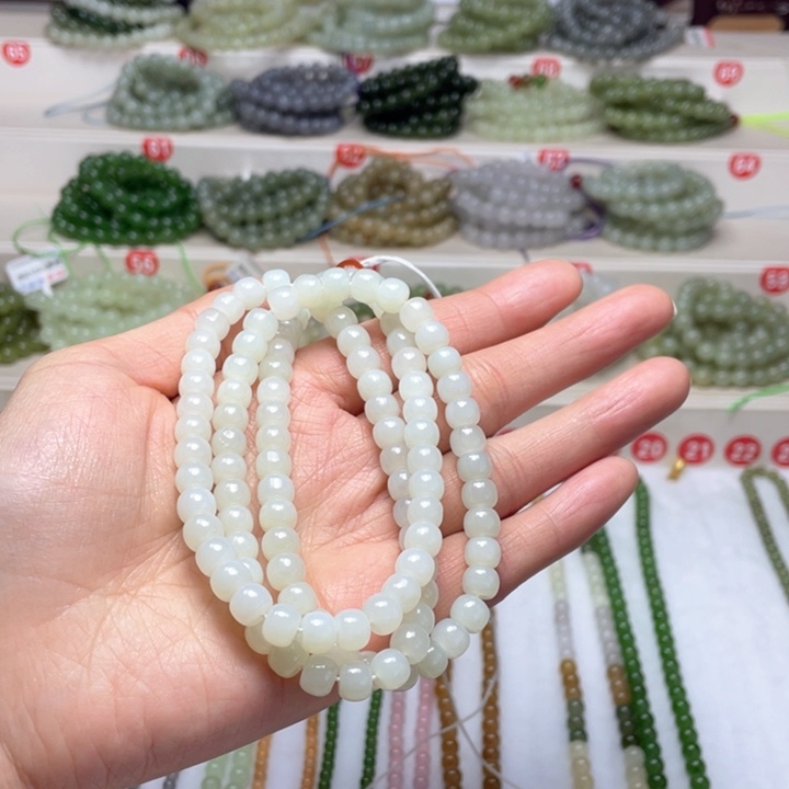 和田玉颈饰未镶嵌知*～7m m