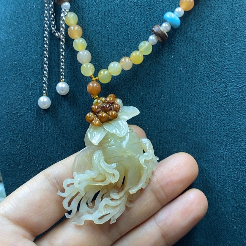 【闪购商品】蛇纹石玉吊坠未镶嵌