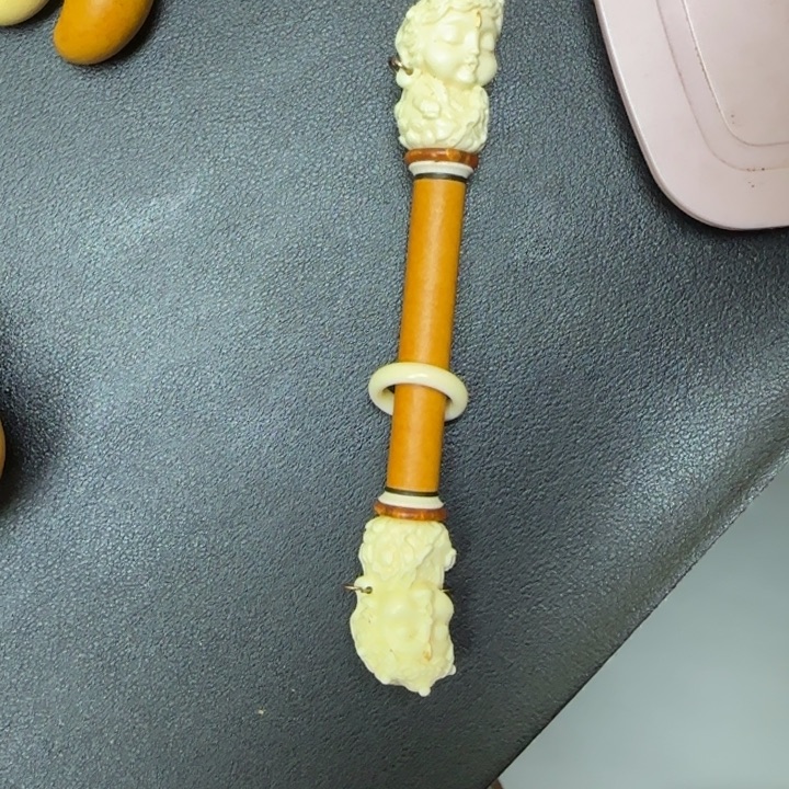 茜***爷哈哈哈哈哈哈哈葫芦