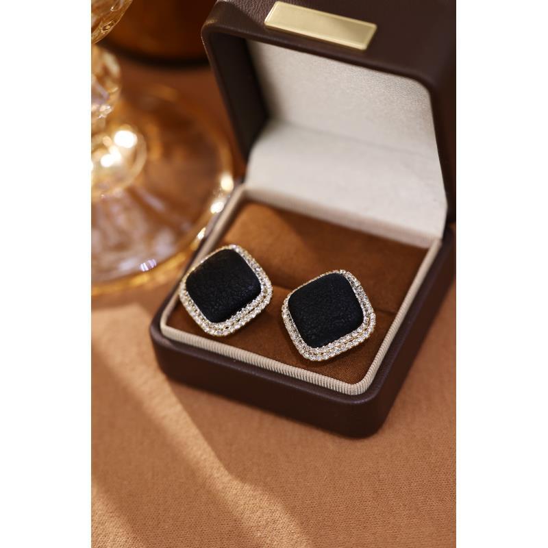 赫本风黑色植绒满钻气质耳钉经典百搭高级感耳饰126