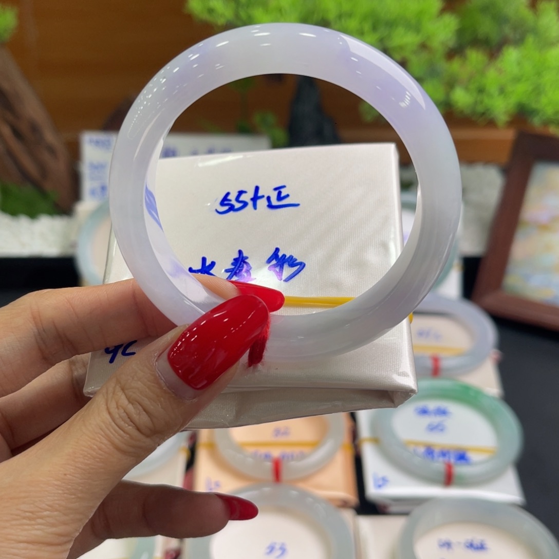 翡翠未镶嵌手镯缅甸