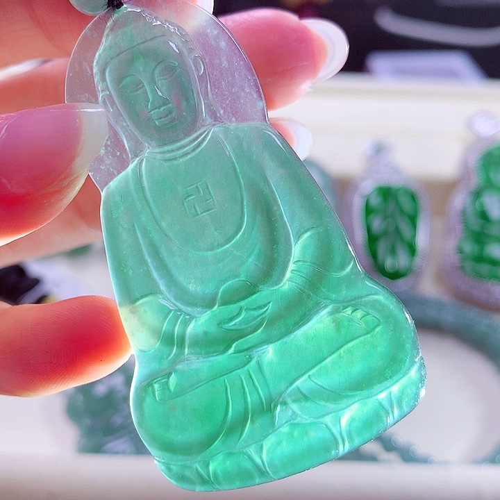 翡翠颈饰未镶嵌天然