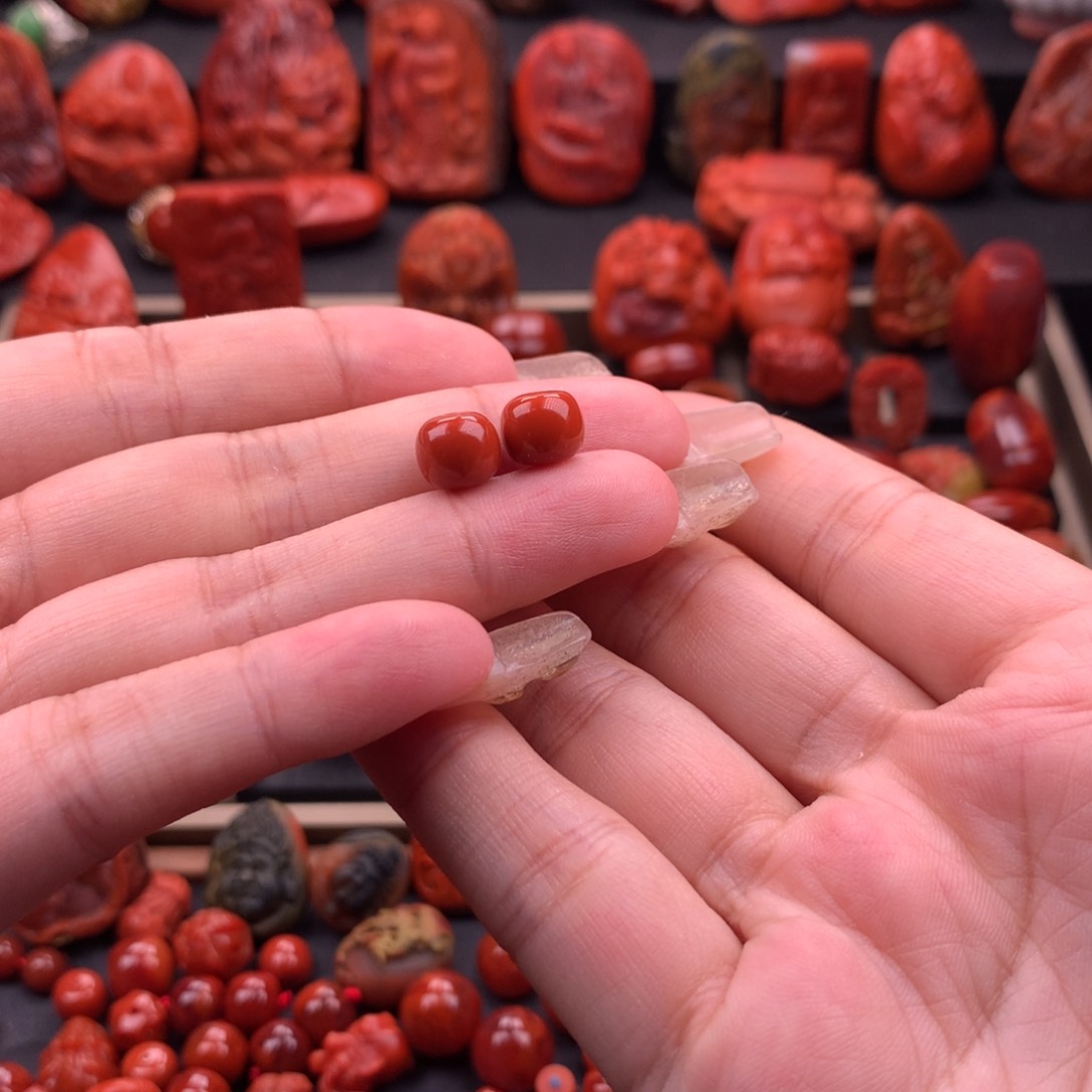 南红玛瑙南红川料原矿老型对珠8.4mm未镶嵌