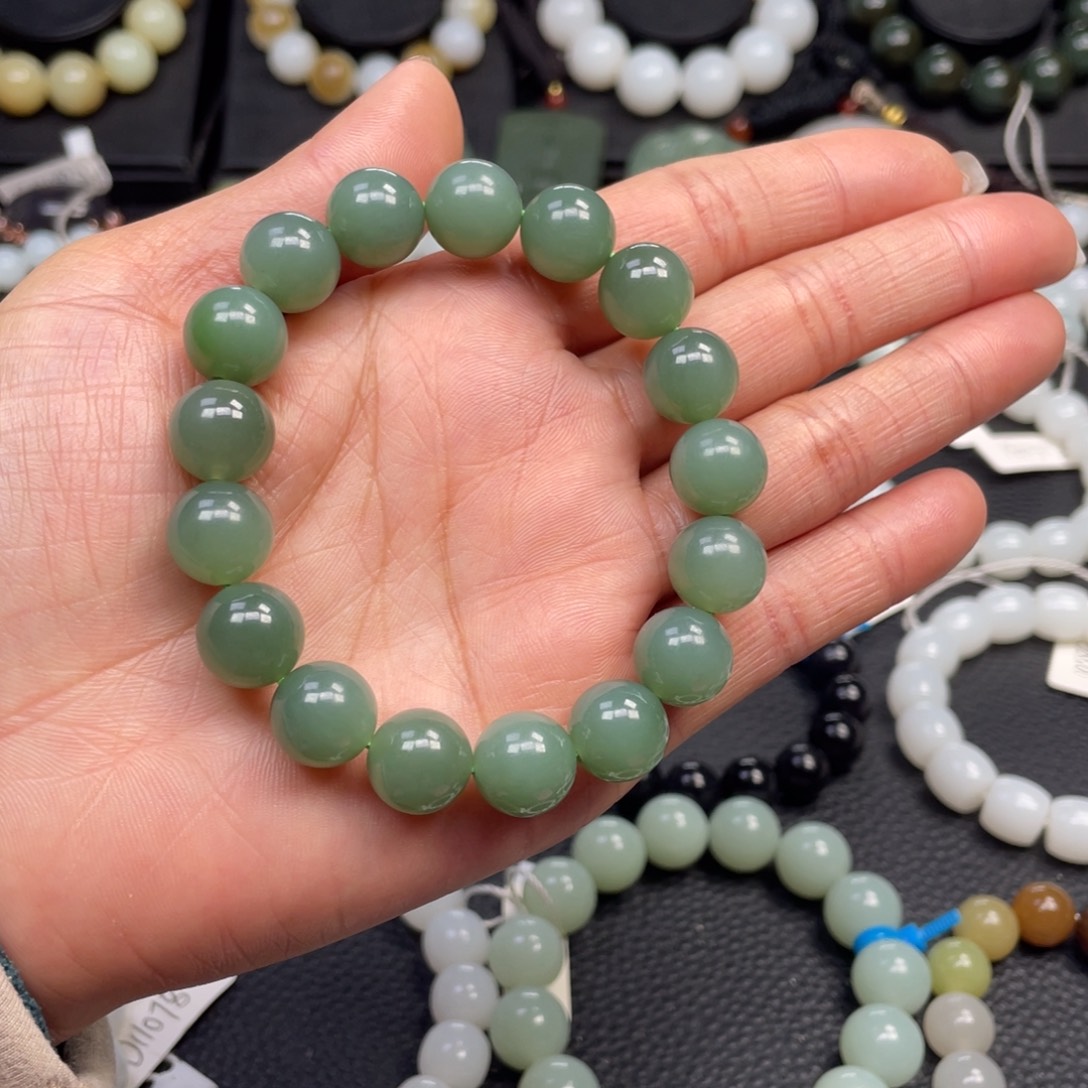 和田玉未镶嵌手链