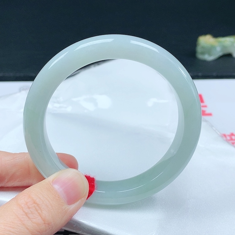 【闪购商品】翡翠手镯未镶嵌天然翡翠手镯