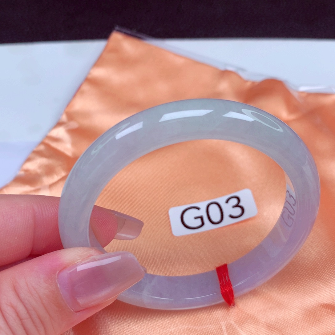 翡翠未镶嵌手镯手镯