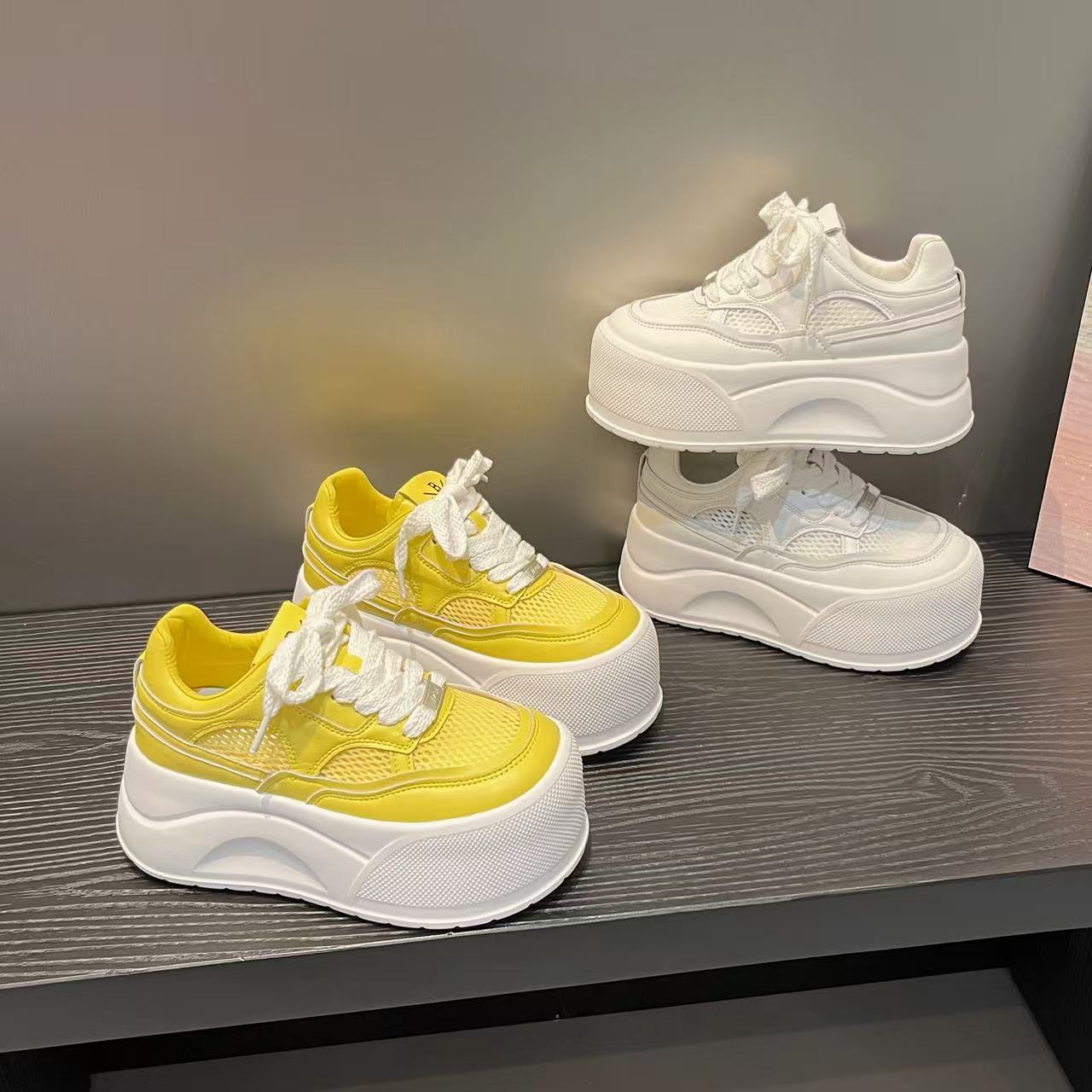 【千姿鸟】7CM夏季新款2025增高厚底透气小白鞋百搭显瘦运动休闲鞋