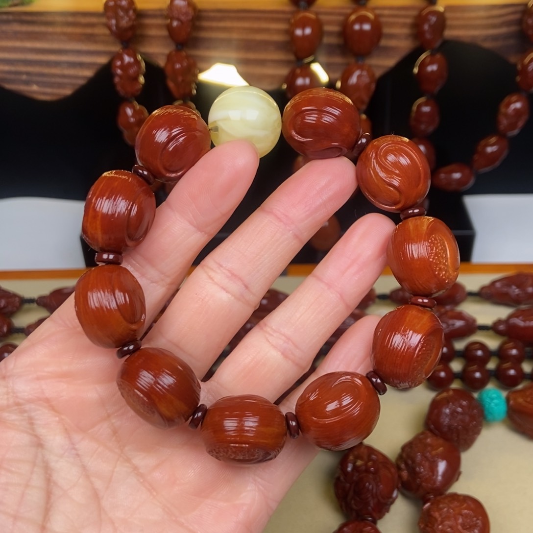 橄榄核吊坠四象八卦