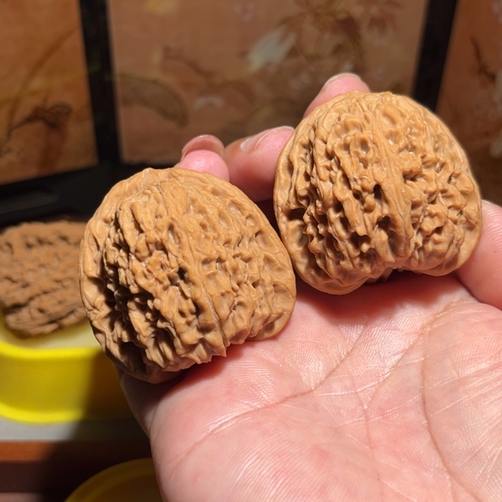 阿***振手串/手链核桃南疆石……