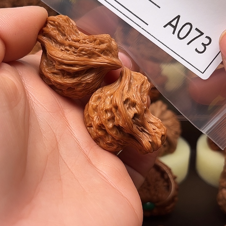 文玩核桃把件lo o w x y