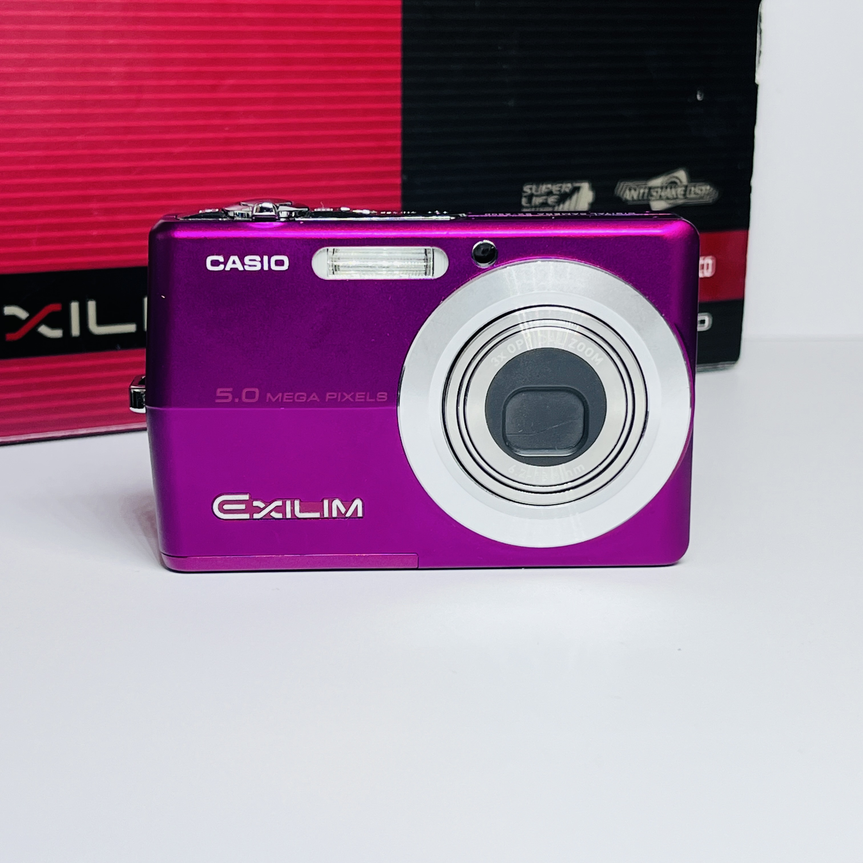 9新 Casio/卡西欧 z500带原盒座充成色好人像氛围感十足500万像素