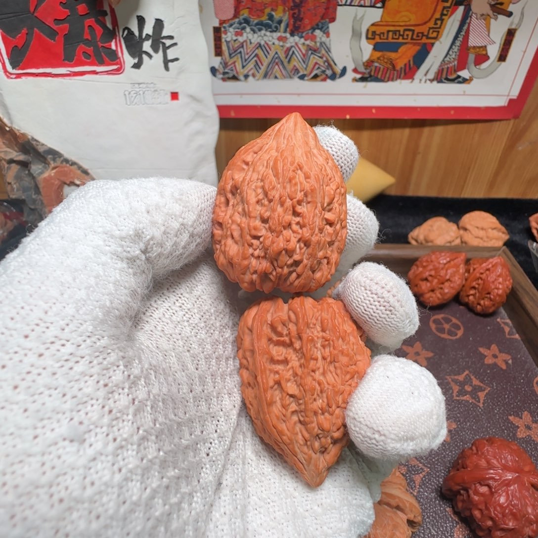 谈***君吊坠文玩核桃塔尖