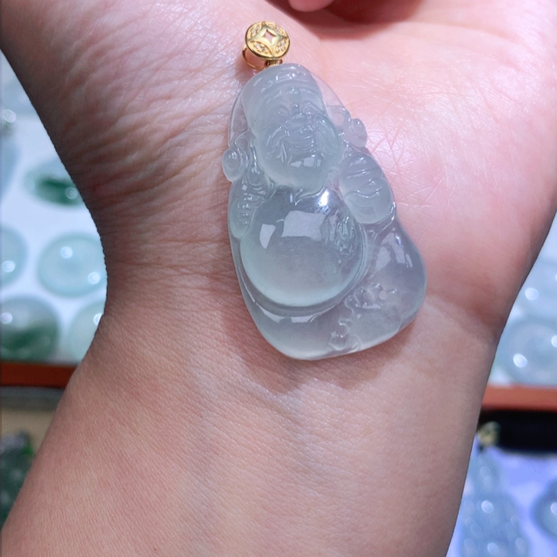 【闪购商品】翡翠颈饰18K金镶嵌财神爷