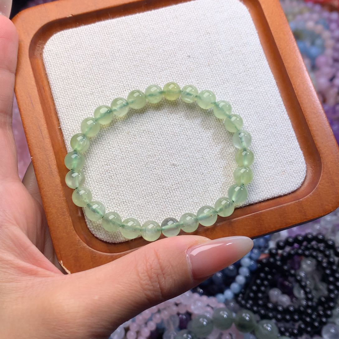 水晶手链未镶嵌葡萄石卡7