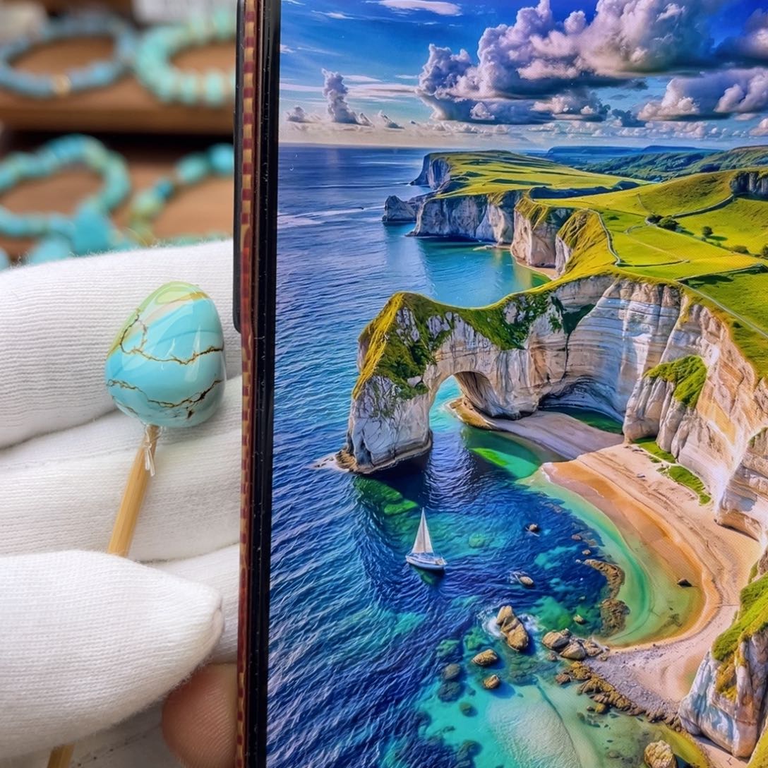 绿松石未镶嵌珠宝奇石