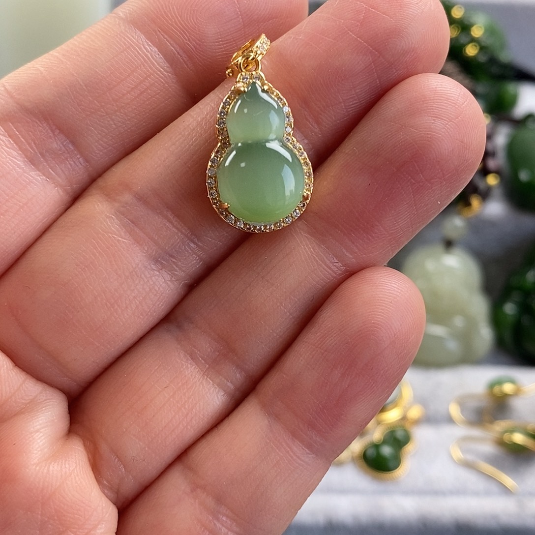 和田玉（碧玉）未镶嵌颈饰