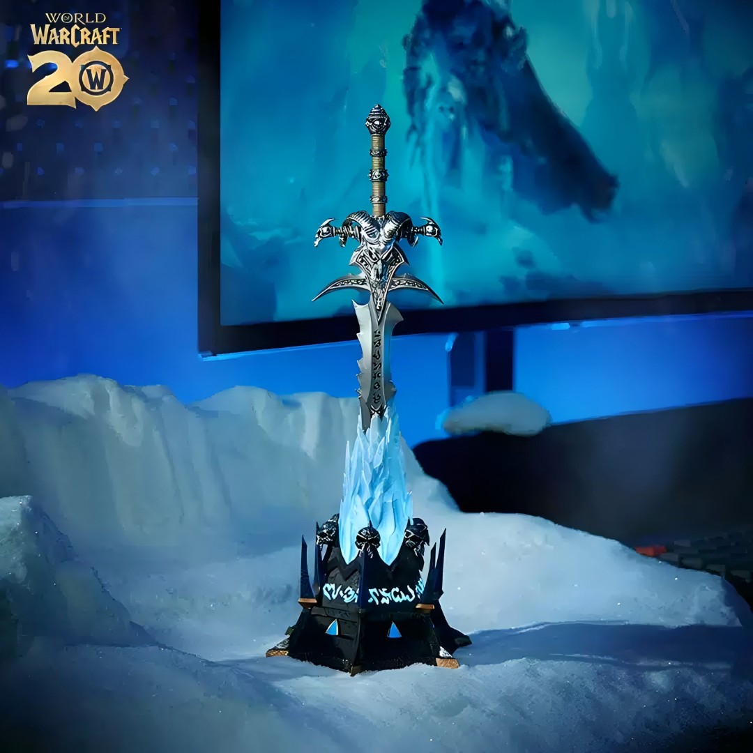 BLIZZARD/暴雪游戏魔兽世界20周年款霜之哀伤金属复刻摆件