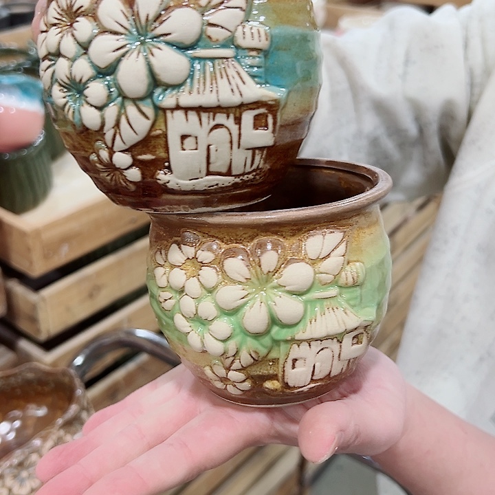 有孔.凑满10元发货多肉陶瓷花盆！