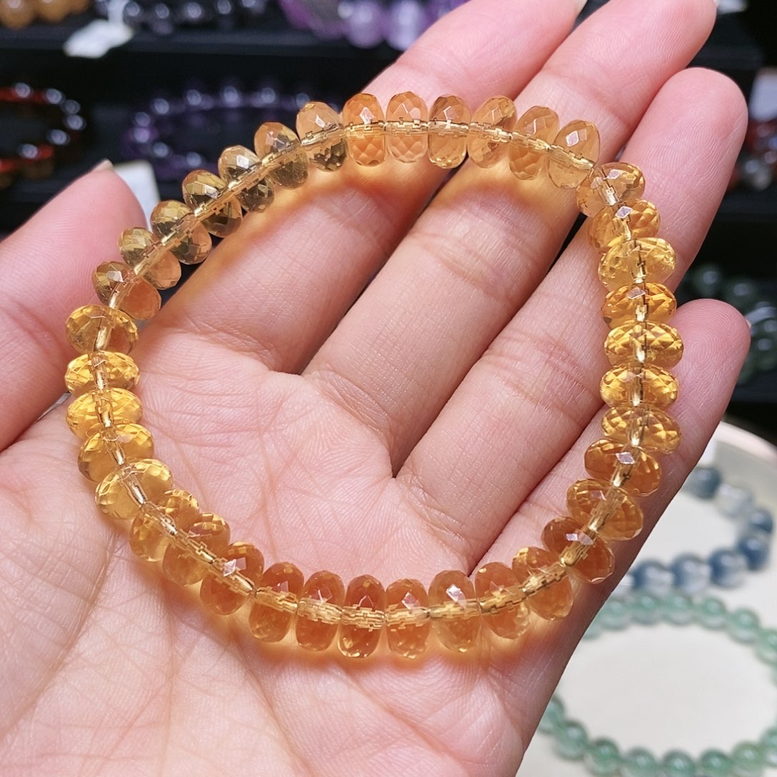 水晶手串未镶嵌黄水晶