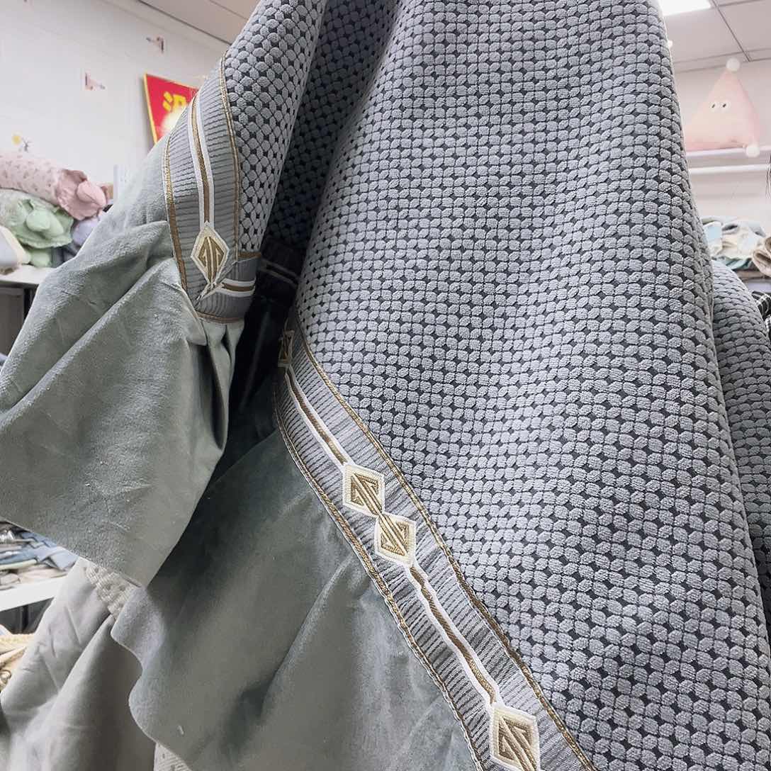 雪尼尔聚酯纤维快乐大本营在这里是什么