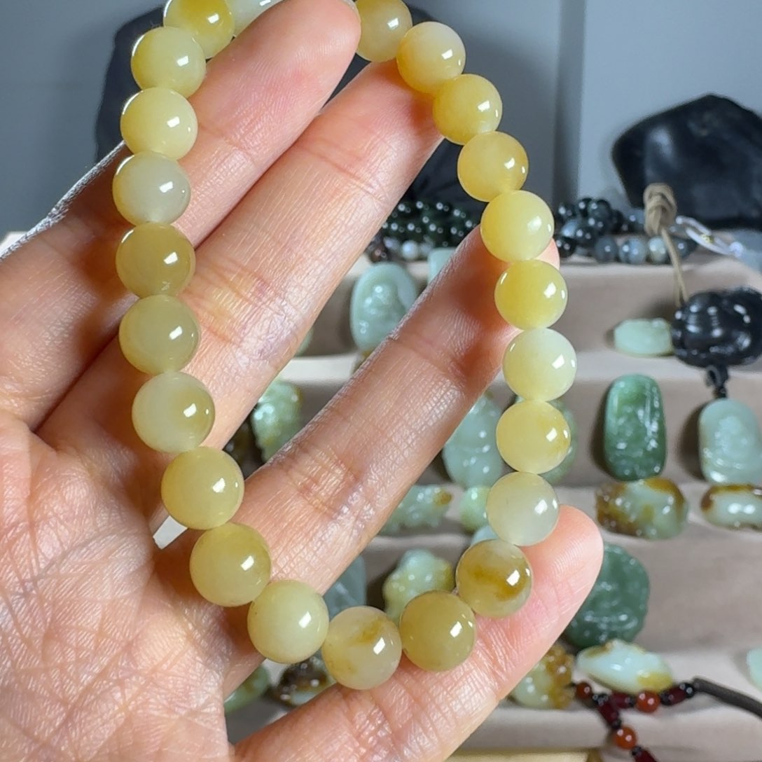 和田玉颈饰未镶嵌