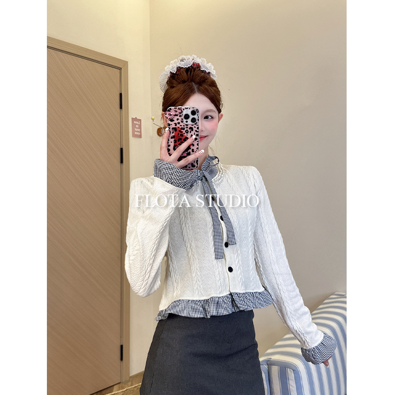 【flota】MIU系千金风短款领边钉珠长袖针织女蓝格纹秋冬上衣2282