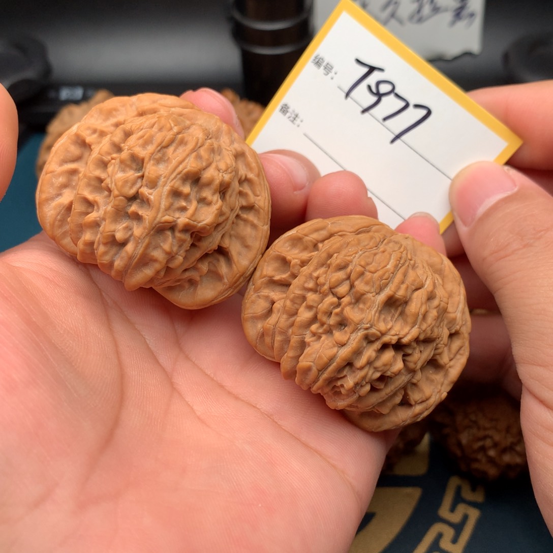 文玩核桃把件47四座楼977