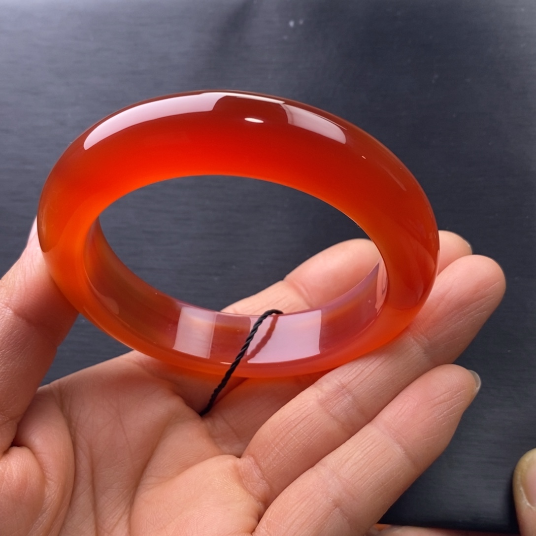 玛瑙/玉髓未镶嵌手镯56圈