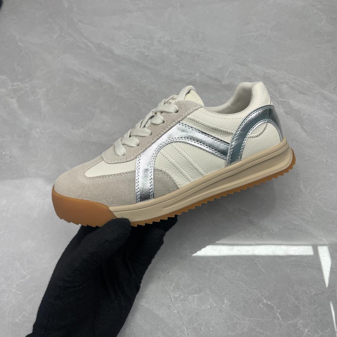 休闲鞋 女  13395-7702 （孤品）f区37码