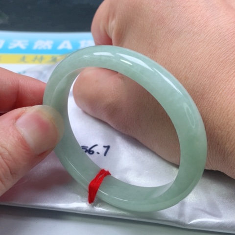 翡翠手镯（贵妃镯）未镶嵌0723号
