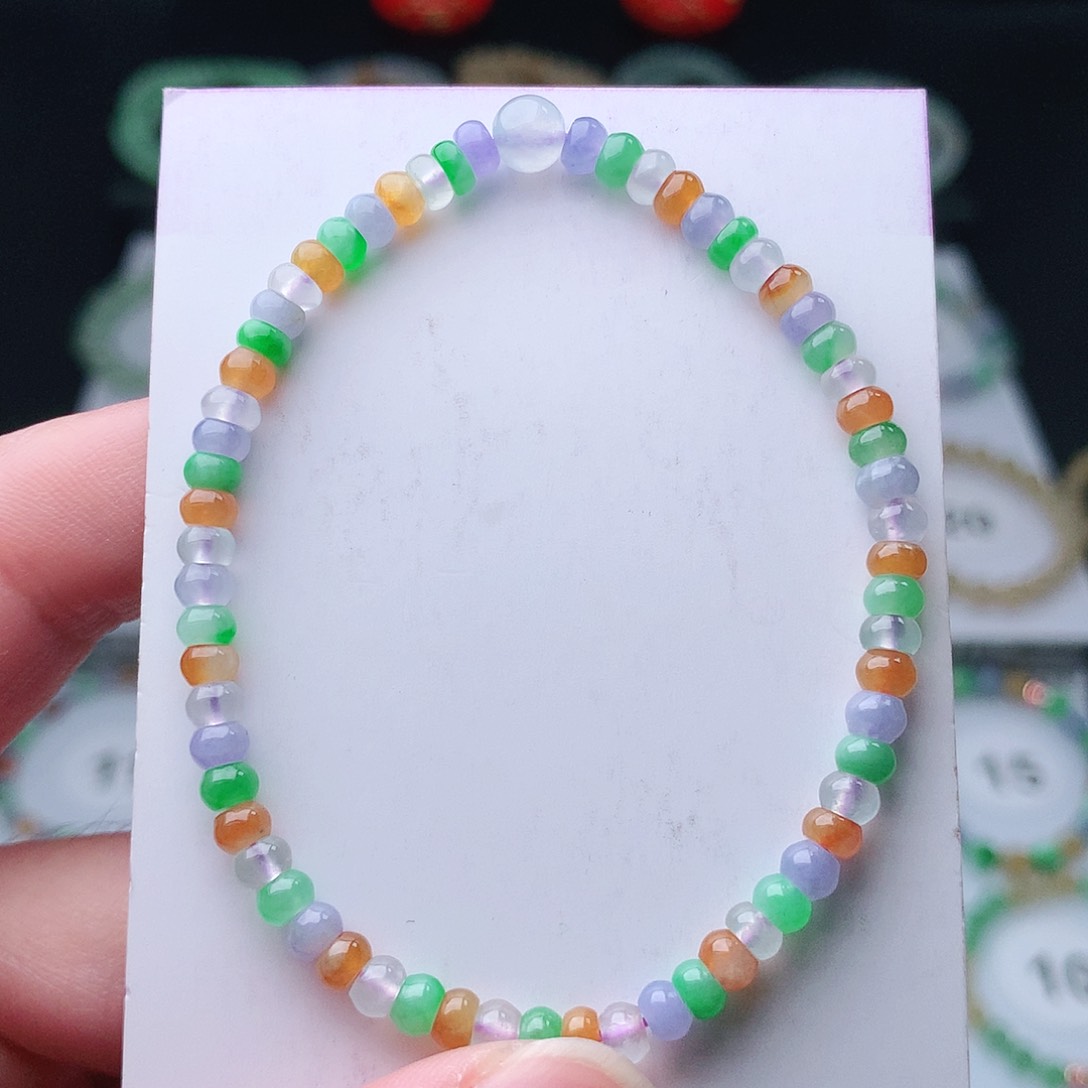 翡翠手串未镶嵌翡翠