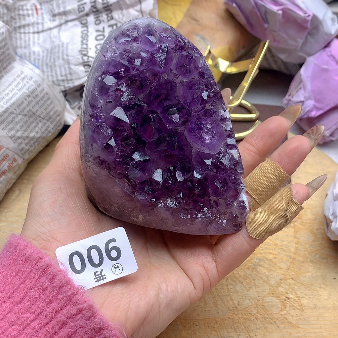 紫晶大型摆件（非配饰）未镶嵌