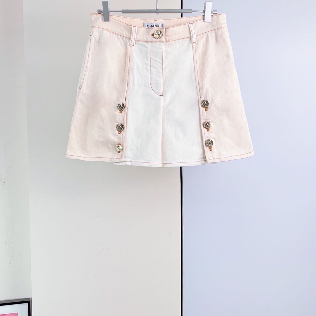 95新 Chanel/香奈儿  95新/Chanel/香奈儿/短裤/36码/Xspk2334