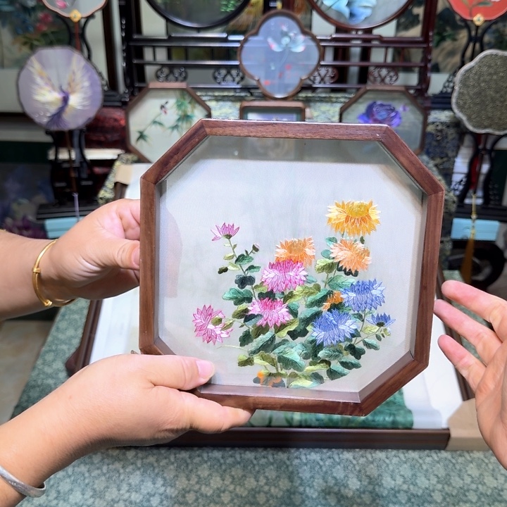 刺绣手工苏绣工艺制作技艺精湛