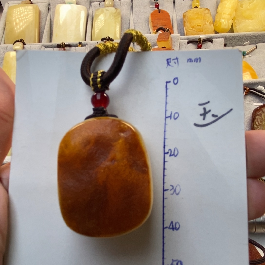 琥珀未镶嵌珠宝奇石