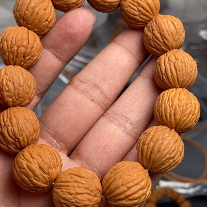 猴头核桃吊坠今天