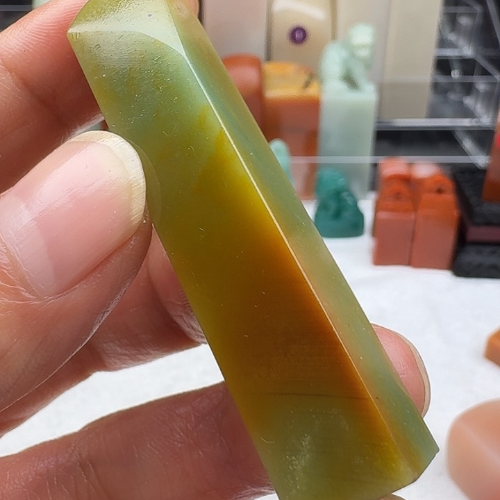 印石寿山石缅甸绿牙签素章