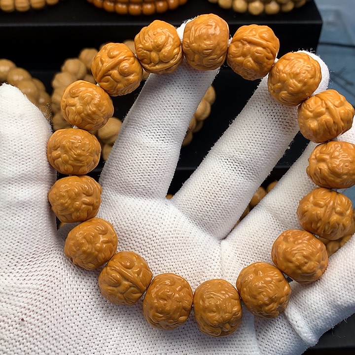 手串猴头核桃猴头