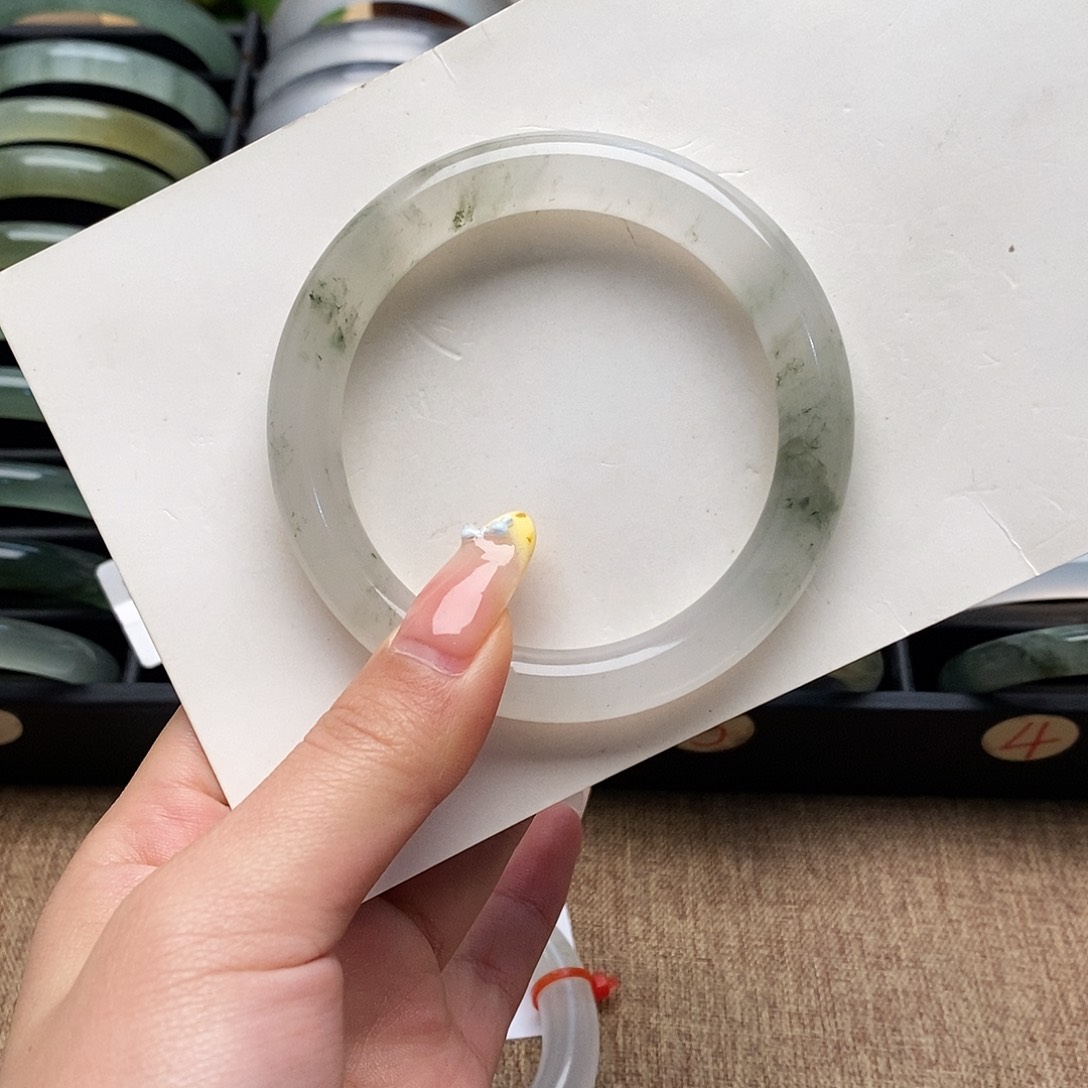 未镶嵌手镯石英质玉小*芙