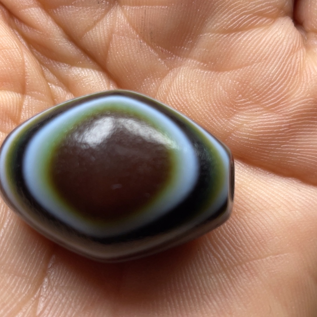 臣***龍玛瑙/玉髓颈饰未镶嵌