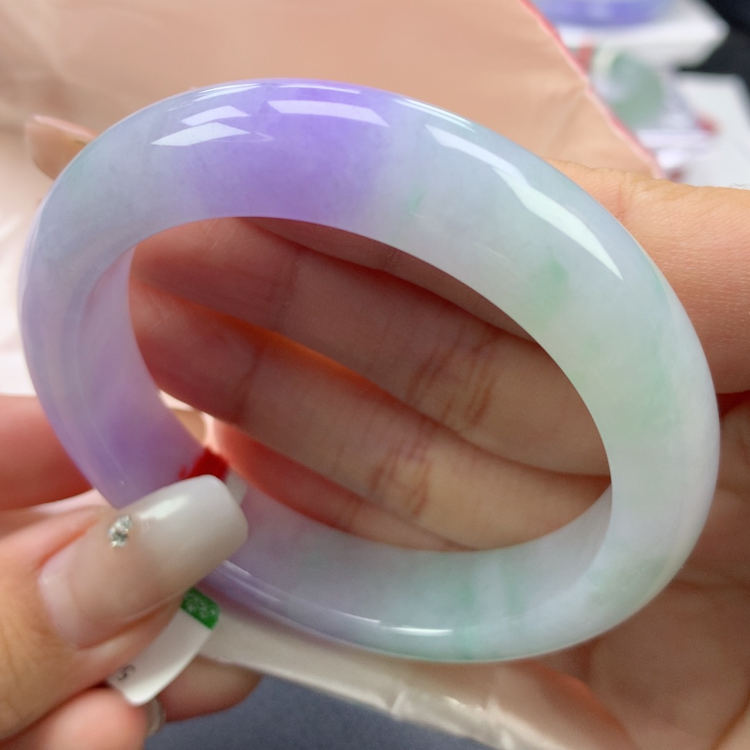 翡翠手镯未镶嵌56正