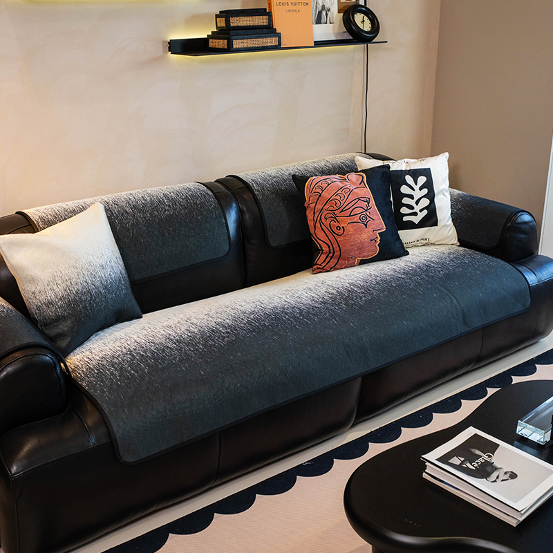 轻奢风耐脏高级感沙发垫夏天夏季款冰丝沙发坐垫防滑凉感沙发套罩