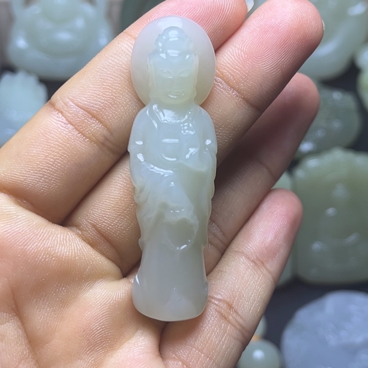 森***林和田玉未镶嵌颈饰
