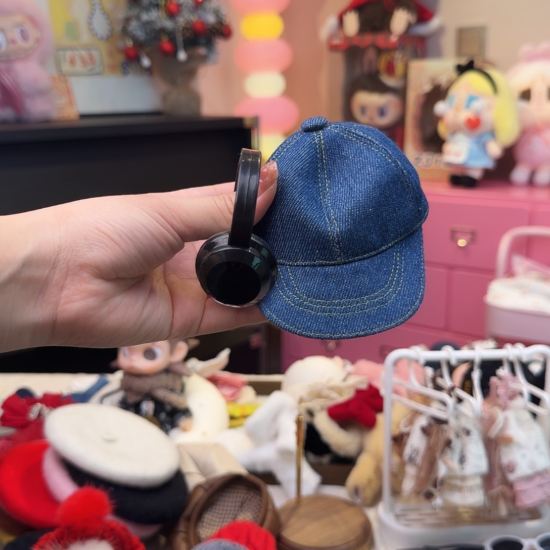 鸭舌帽子黑色耳机