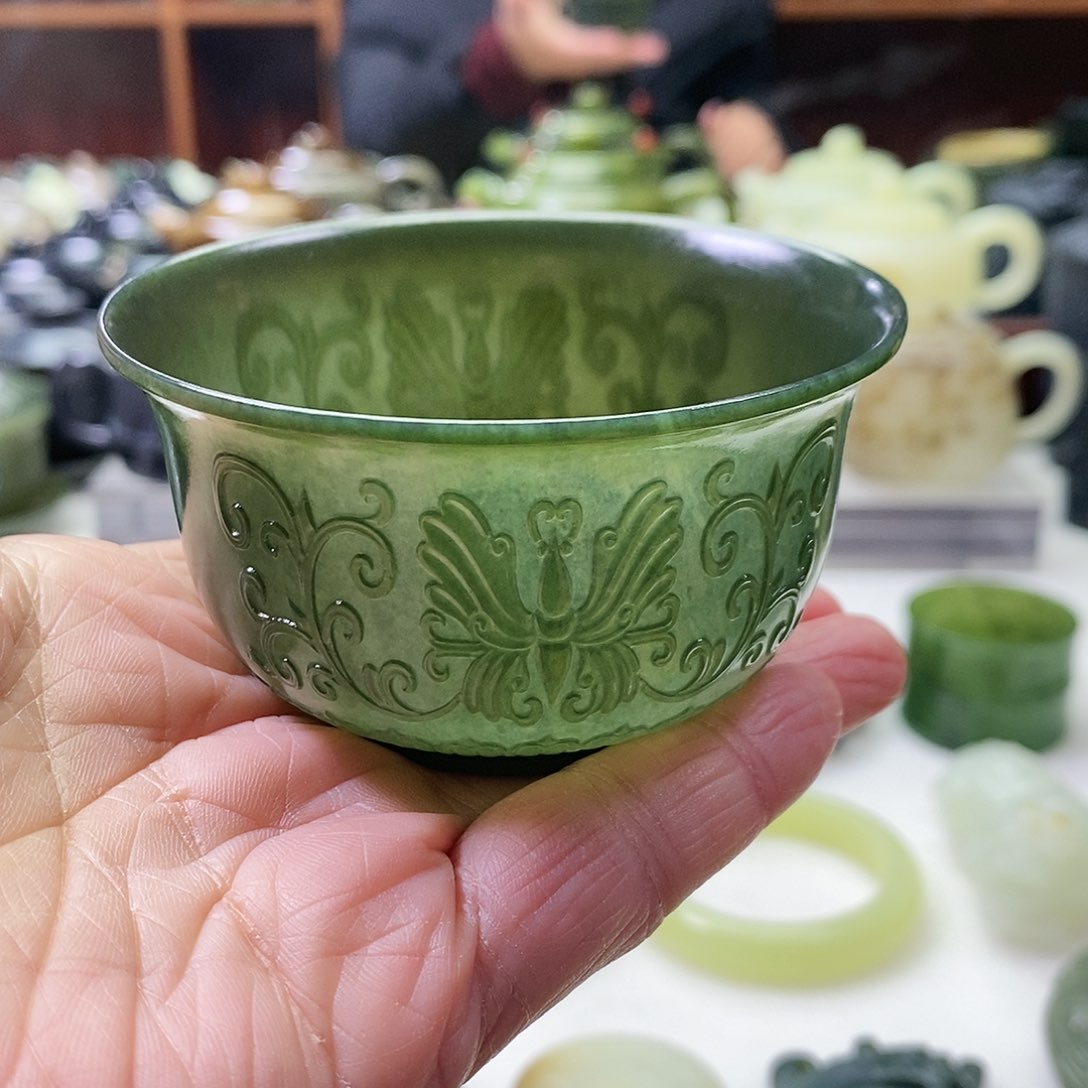 和田玉茶碗未镶嵌