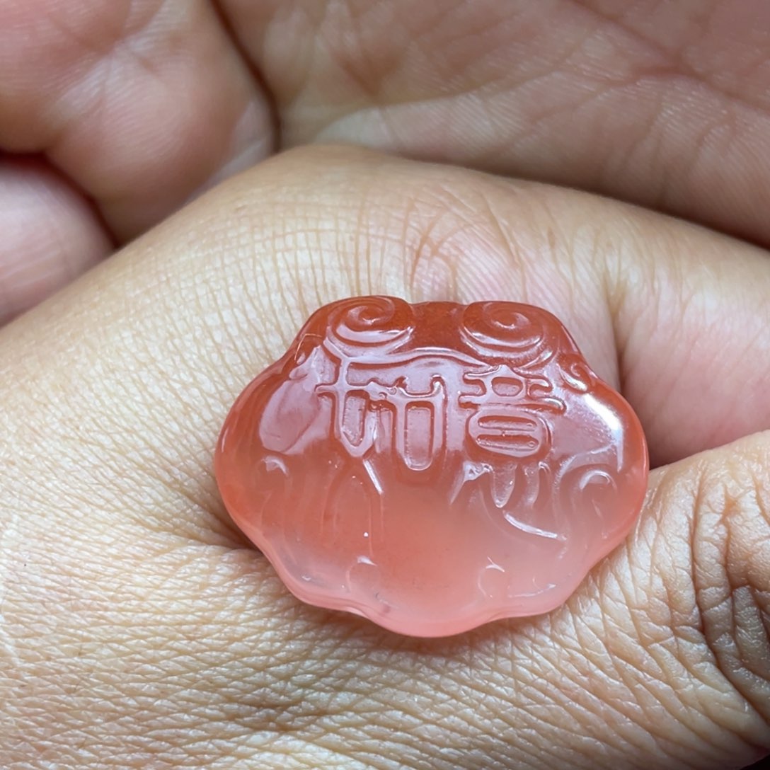 南红玛瑙颈饰未镶嵌